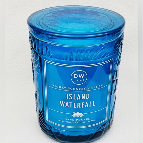 DW Home  NEW ISLAND WATERFALL Candle - Picture 2 of 5